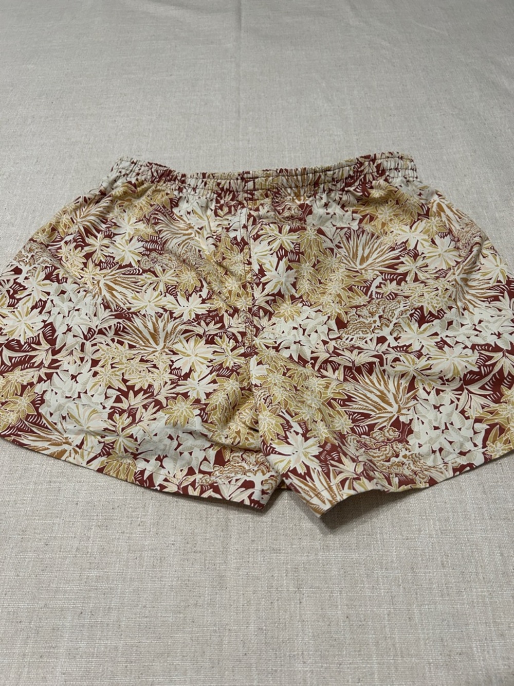 Patagonia Shorts Bundle (2)Women’s M Novelty Floral Animal Print Swim Shorts - Picture 9 of 11
